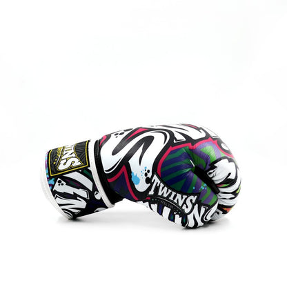Twins FBGVL-4 Boxing Gloves – Graffiti